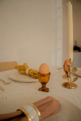 Glazen eierdopje mosterd