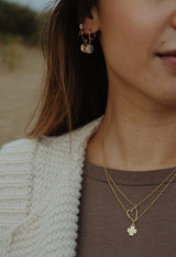 Clover love necklace