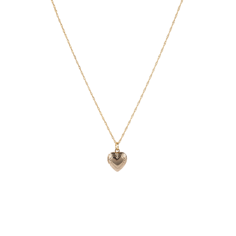 Small heart medallion necklace
