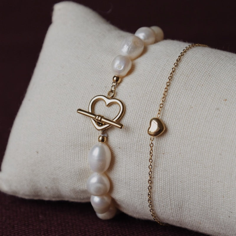 Freshwater pearl bracelet heart lock